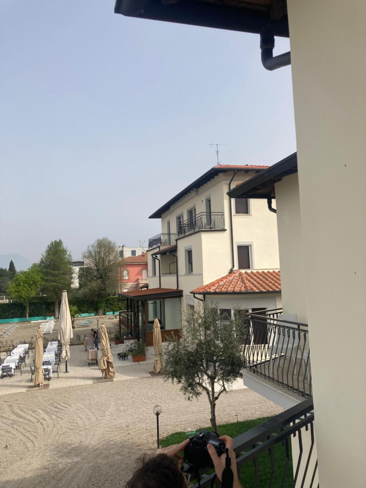 Hotel Villa Trieste Sirmione Exterior photo