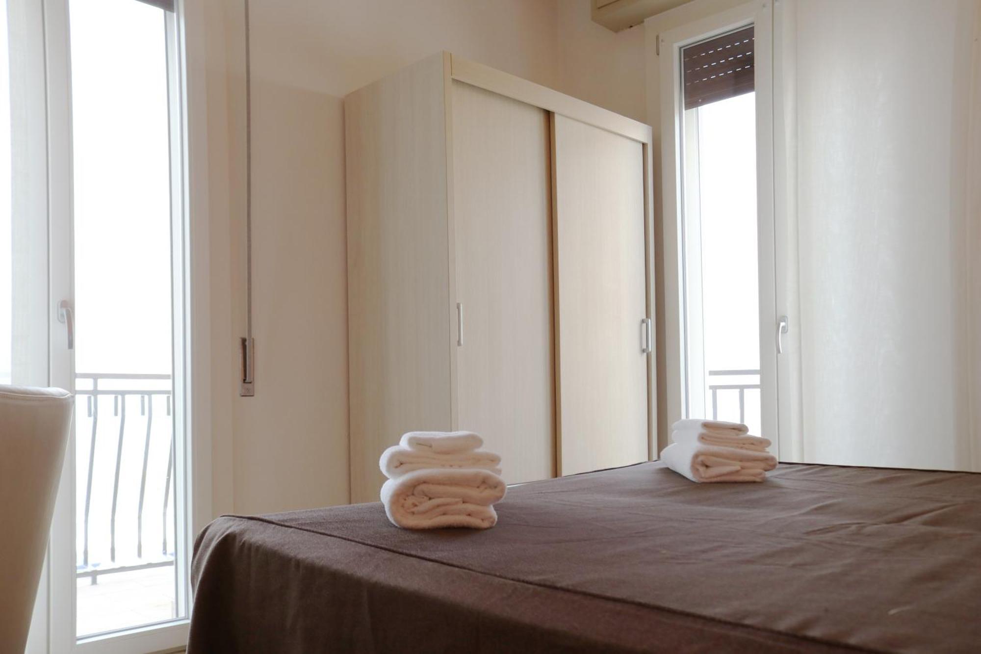 Hotel Villa Trieste Sirmione Room photo